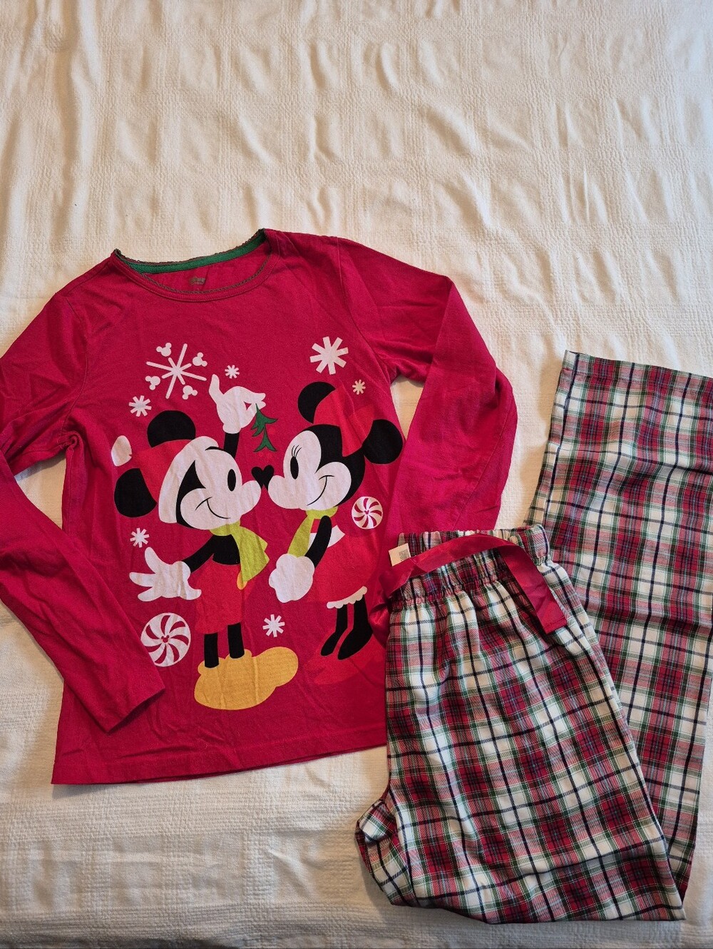 Disney Store women's size small pajama set plaid bottoms  Mickey & Minnie VGUC
